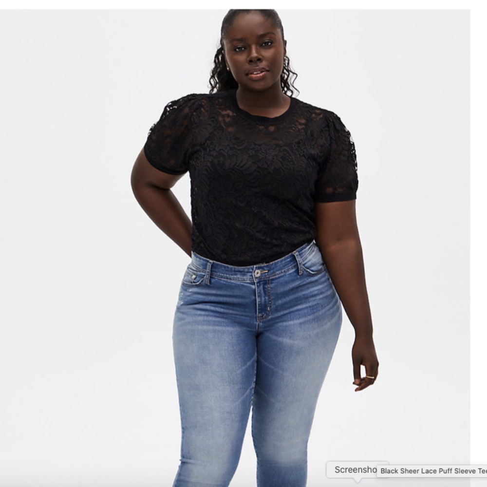 BLACK SHEER LACE PUFF SLEEVE TEE